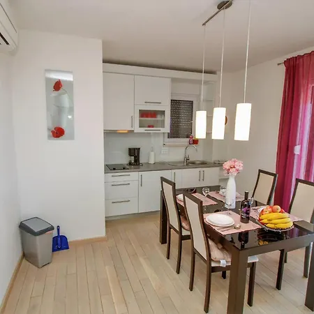 Apartment Adria View *