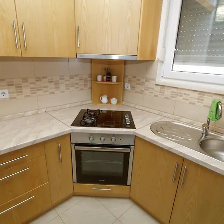 Adria View マカルスカ